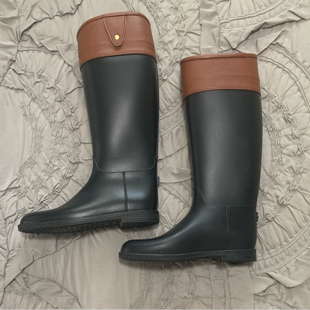 Dirty Laundry black/brown rain boots size 7.